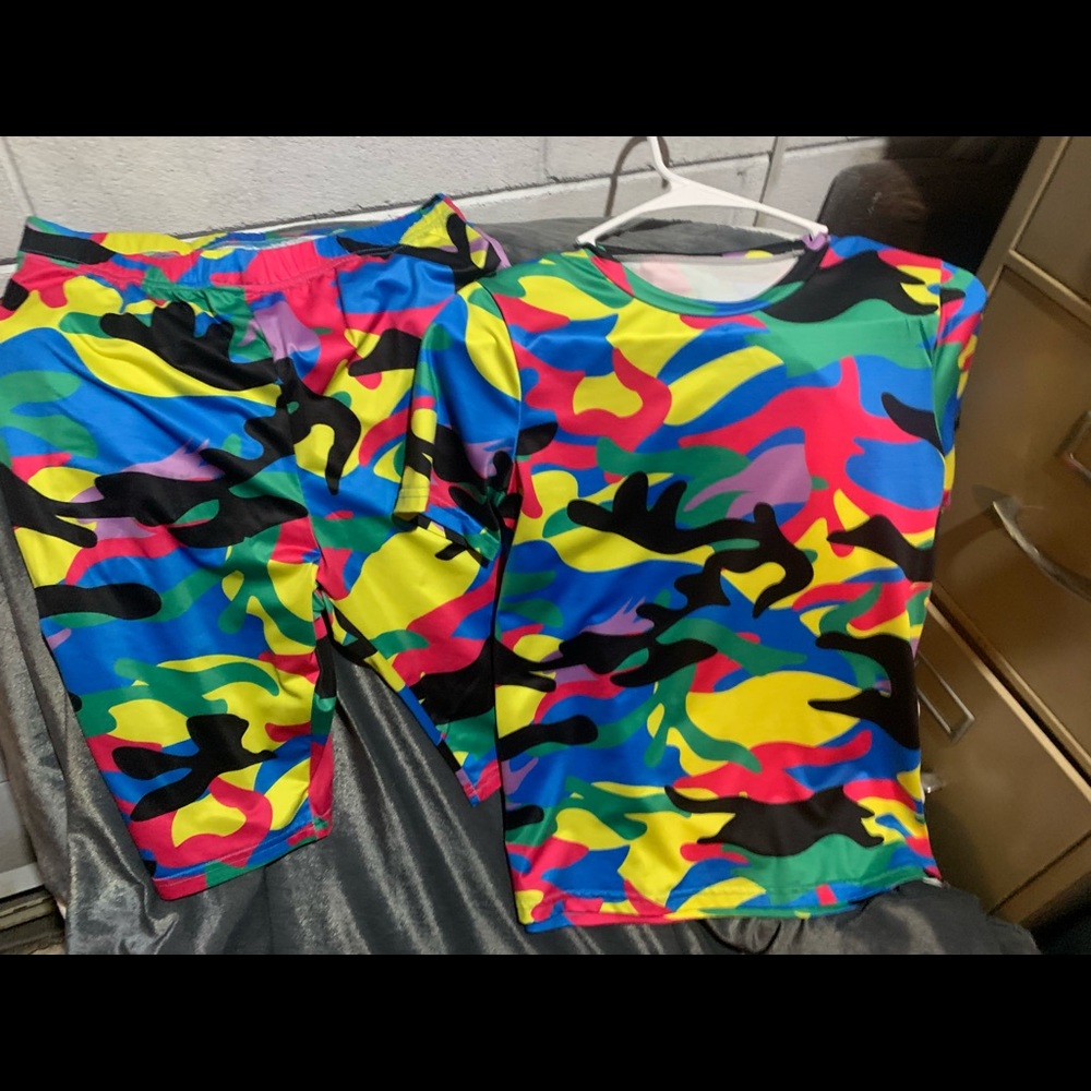Camo two price set